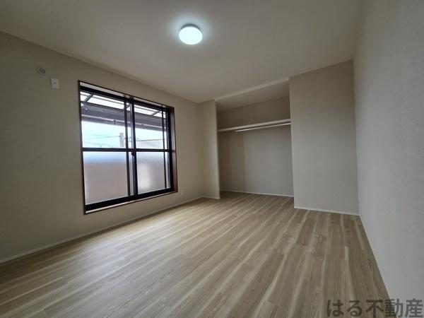 尼崎市食満２丁目の中古一戸建て