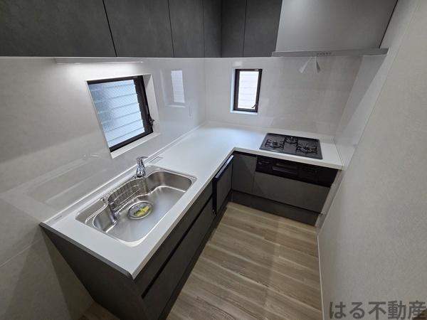 尼崎市食満２丁目の中古一戸建て