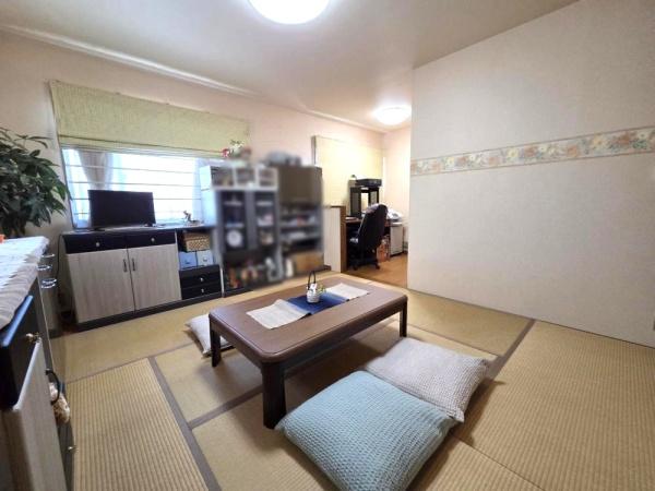 伊丹市鴻池３丁目の中古一戸建て