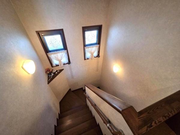 伊丹市鴻池３丁目の中古一戸建て
