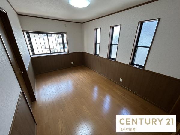 尼崎市田能４丁目の中古一戸建て