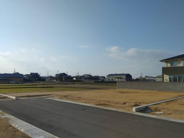 飯山町下法軍寺さくらタウン２号地
