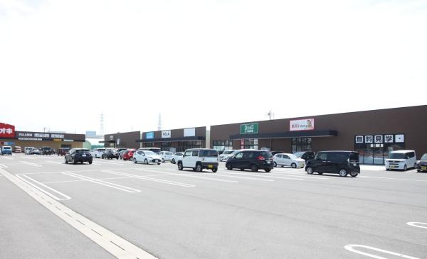 犬山市大字上野字小巾の土地(フレスポ犬山)