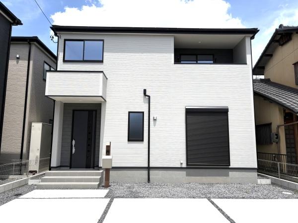 犬山市　楽田駅西　新築　３号棟