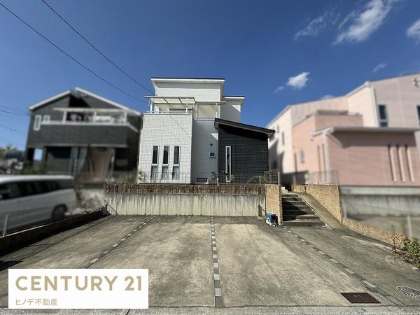 和泉市山荘町２丁目の中古一戸建