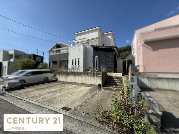 和泉市山荘町２丁目の中古一戸建て