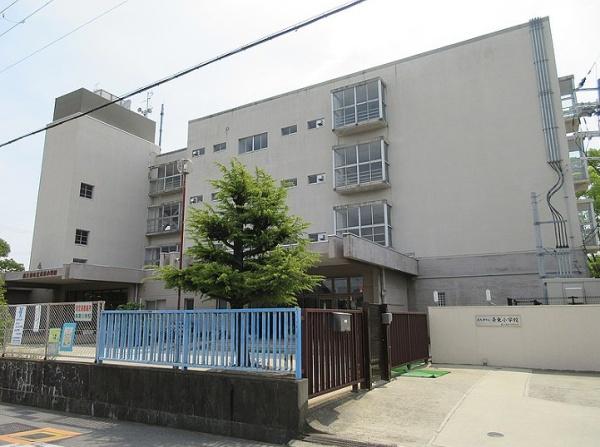 泉大津市曽根町2丁目の中古一戸建て(泉大津市立条東小学校)