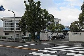 ファミール竹城台(堺市立宮山台中学校)