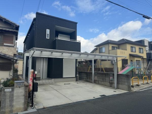 和泉市山荘町２丁目の中古一戸建