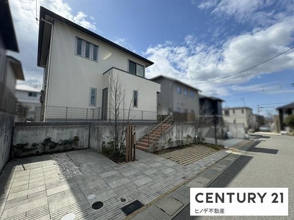 和泉市はつが野６丁目の中古一戸建て
