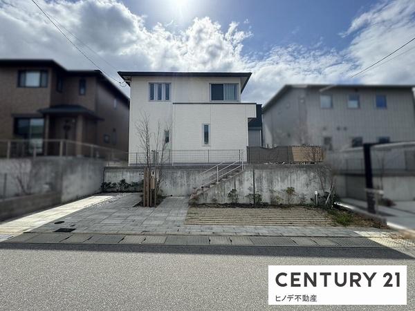 和泉市はつが野６丁目の中古一戸建