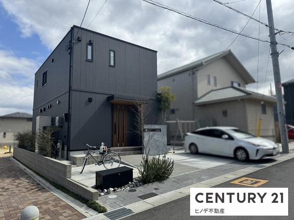 和泉市はつが野４丁目の中古一戸建