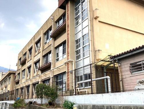 東大阪市日下町6丁目の中古一戸建て(東大阪市立石切中学校)