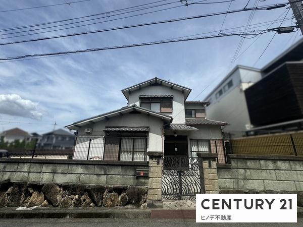 和泉市山荘町３丁目の中古一戸建