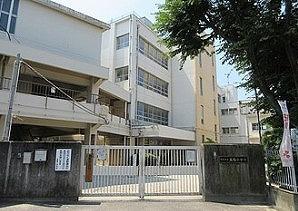 高石市千代田6丁目の中古一戸建て(高石市立高陽小学校)