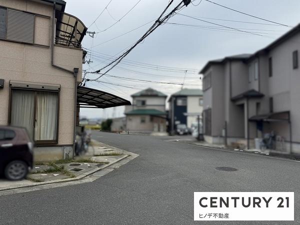 和泉市小田町の中古一戸建て