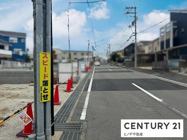 和泉市伯太町４丁目の新築一戸建