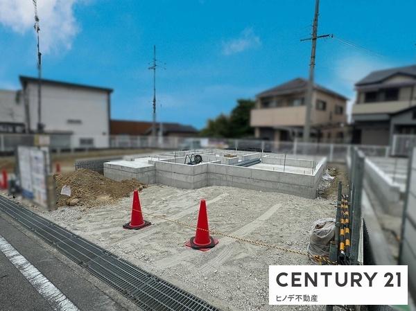 和泉市伯太町４丁目の新築一戸建