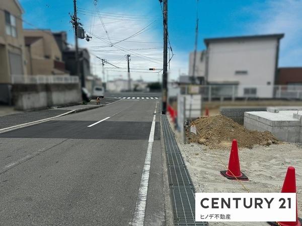 和泉市伯太町４丁目の新築一戸建