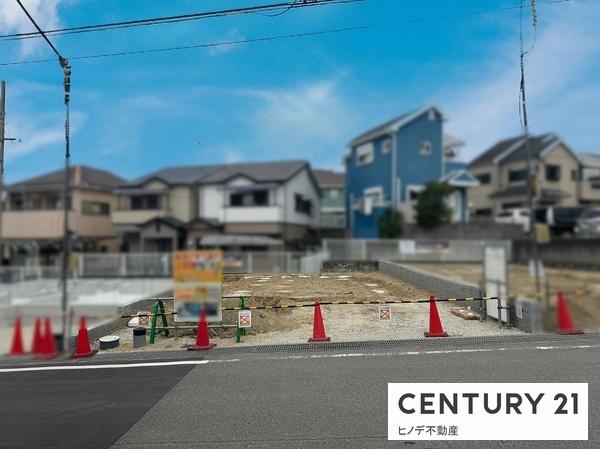 和泉市伯太町４丁目の新築一戸建