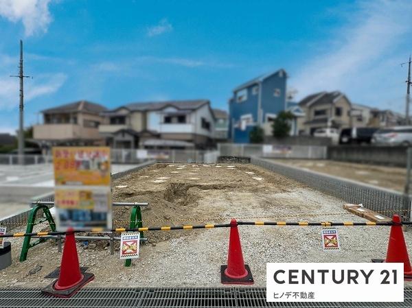 和泉市伯太町４丁目の新築一戸建