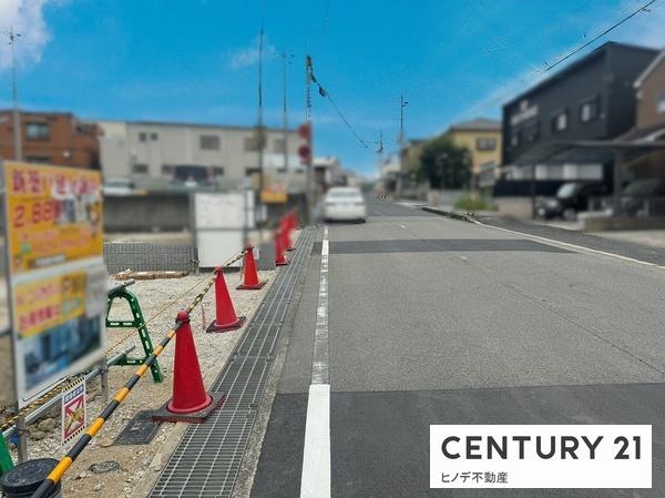 和泉市伯太町４丁目の新築一戸建