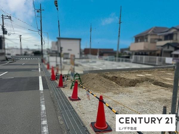 和泉市伯太町４丁目の新築一戸建