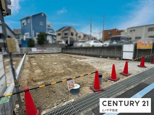 和泉市伯太町４丁目の新築一戸建