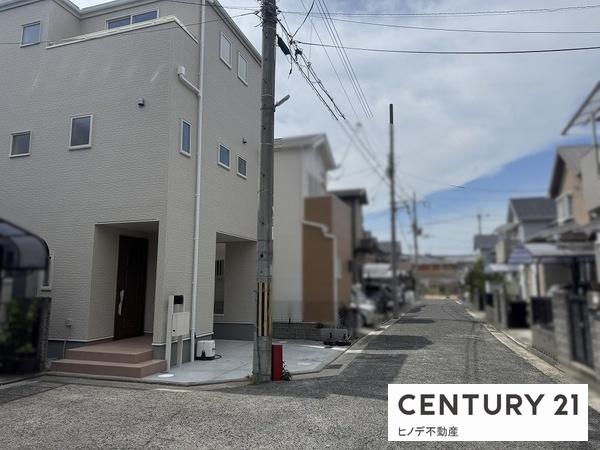 和泉市富秋町１丁目の新築一戸建
