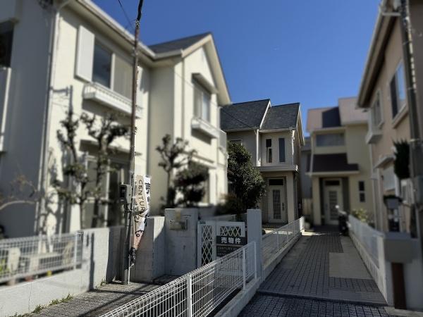 和泉市王子町の中古一戸建