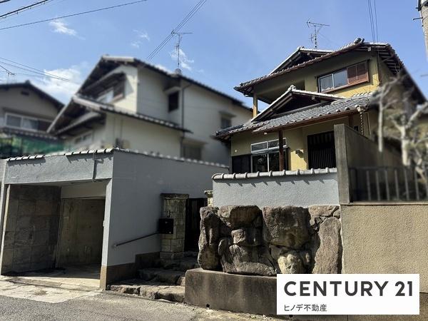 和泉市王子町の中古一戸建て