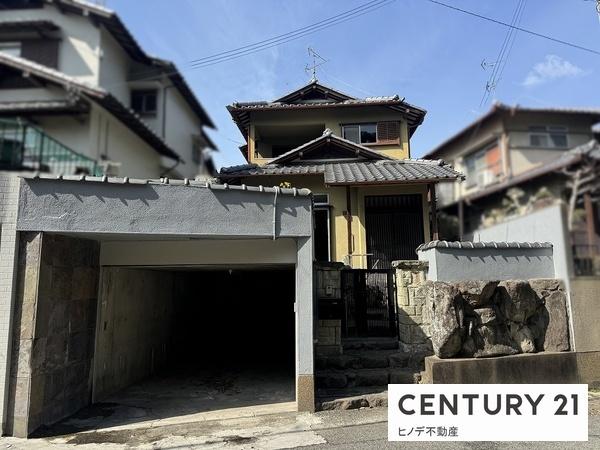 和泉市王子町の中古一戸建