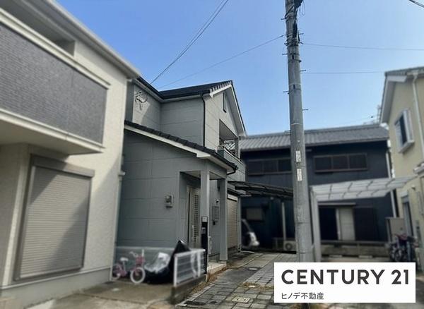 和泉市万町の中古一戸建て