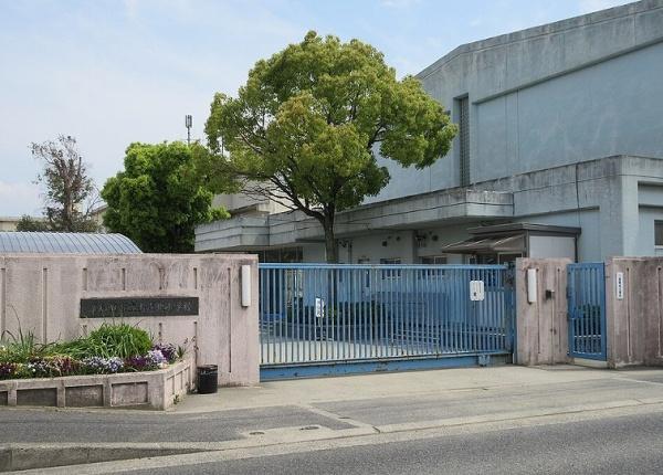 岸和田市岡山町の新築一戸建(岸和田市立山直北小学校)