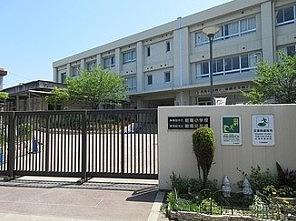 岸和田市並松町の新築一戸建(岸和田市立朝陽小学校)