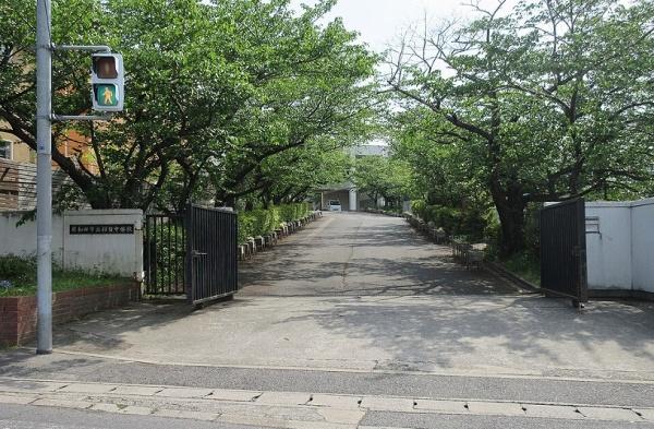 岸和田市上松町の中古一戸建て(岸和田市立桜台中学校)