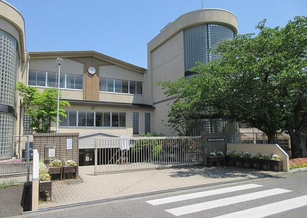 岸和田市畑町1丁目の土地(岸和田市立土生中学校)