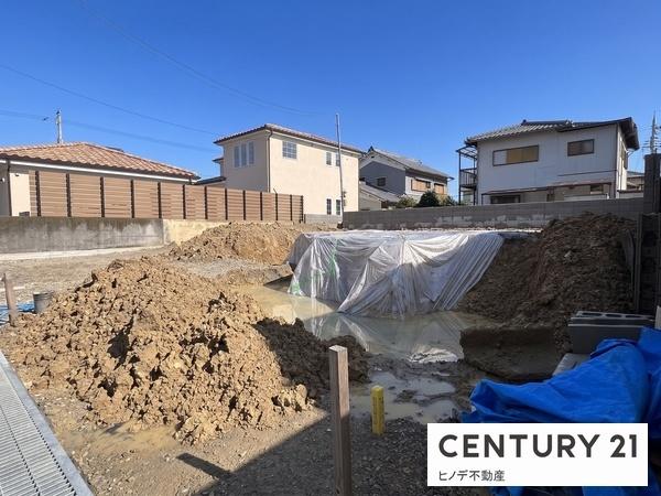 和泉市光明台２丁目の新築一戸建