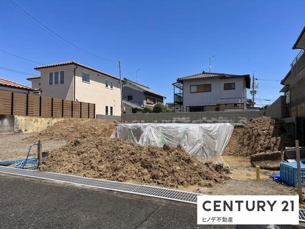 和泉市光明台２丁目の新築一戸建
