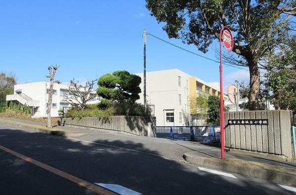 堺市南区赤坂台４丁の新築一戸建(堺市立赤坂台小学校)