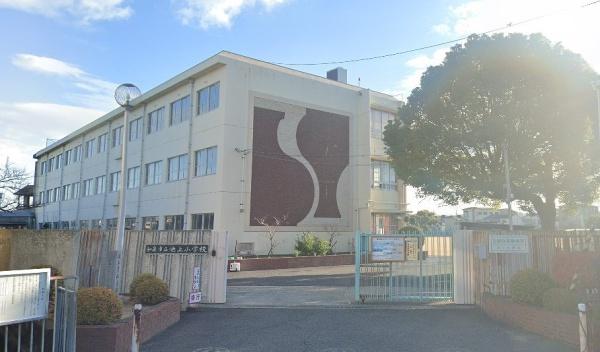 少女の赤い帽子・和泉府中(和泉市立池上小学校)