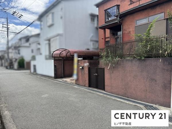 和泉市鶴山台１丁目の中古一戸建て
