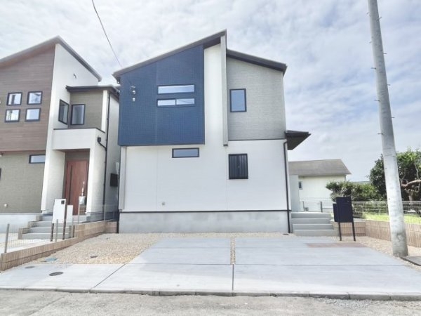 ブルーミングガーデン／菊池郡菊陽町津久礼4期／1号棟