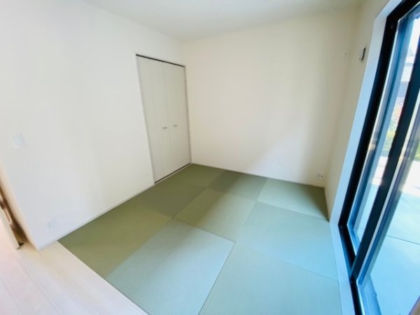リナージュ／東区若葉23-1期／２号棟