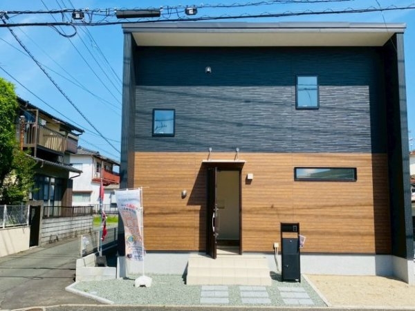 リナージュ/東区水源23-1期/1号棟