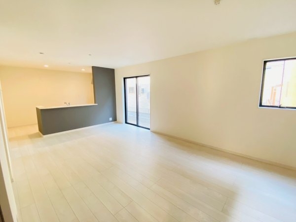 リーブルガーデン／東区戸島第11／