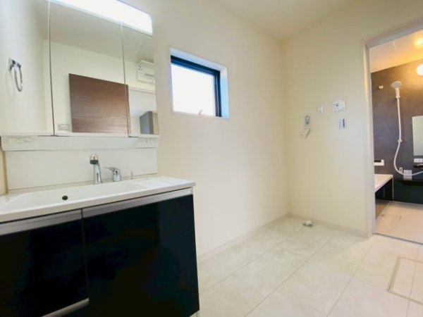 リーブルガーデン／東区戸島第11／