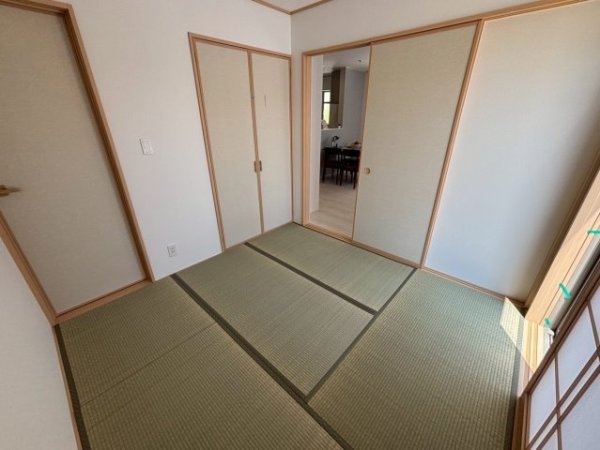 ハートフルタウン／東区湖東3丁目／2号棟