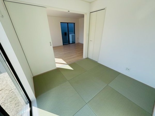 クレイドルガーデン／南区並建町第３／１号棟