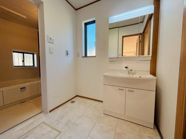 ハートフルタウン／大津町杉水／A号棟